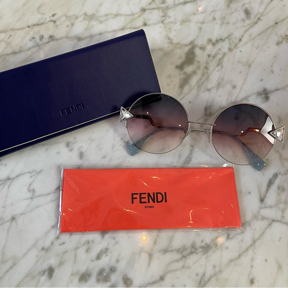 Authentic Fendi Silver Round Blue Gradient Sungla… - image 1